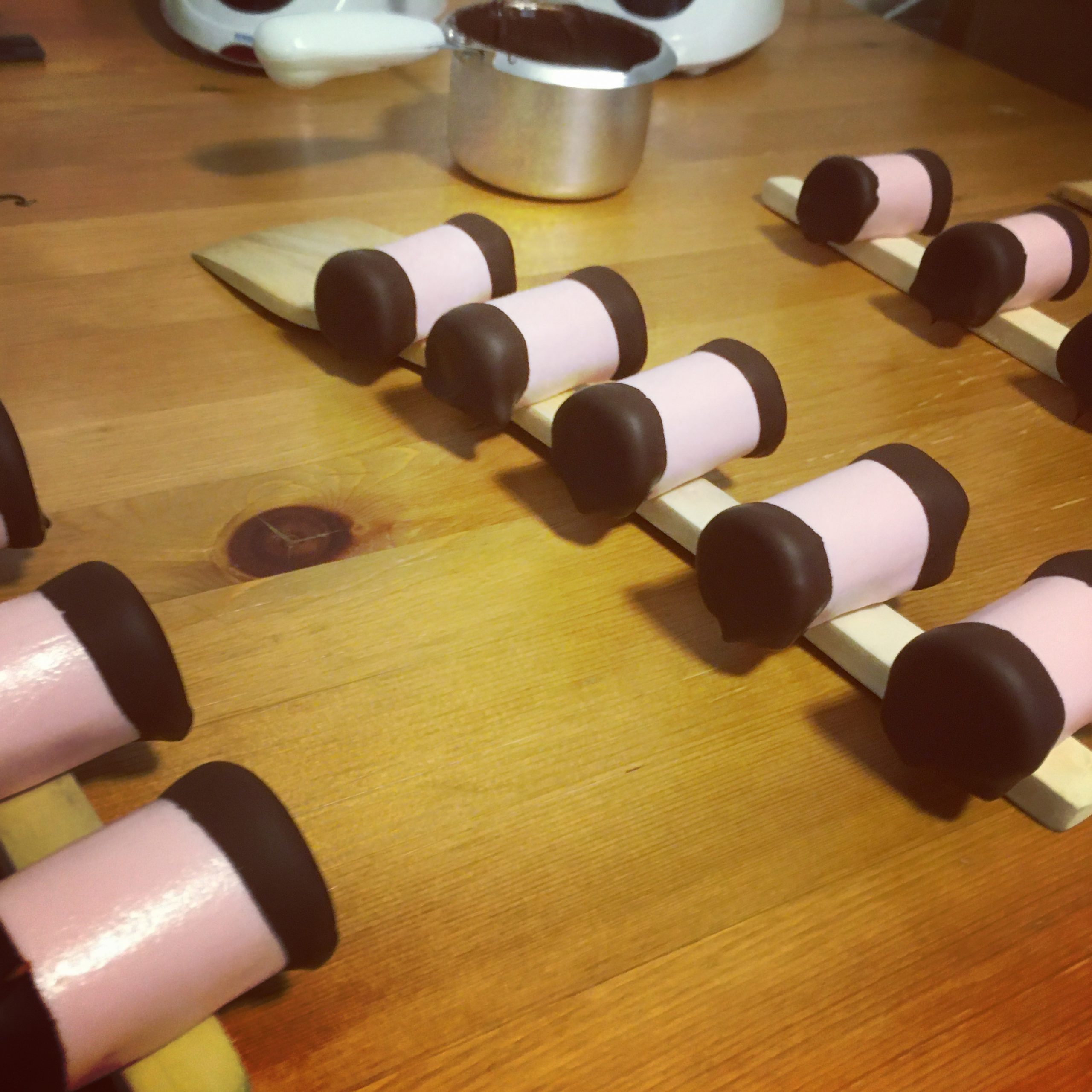 9955A369-70F3-4001-AF55-2814659B0B31